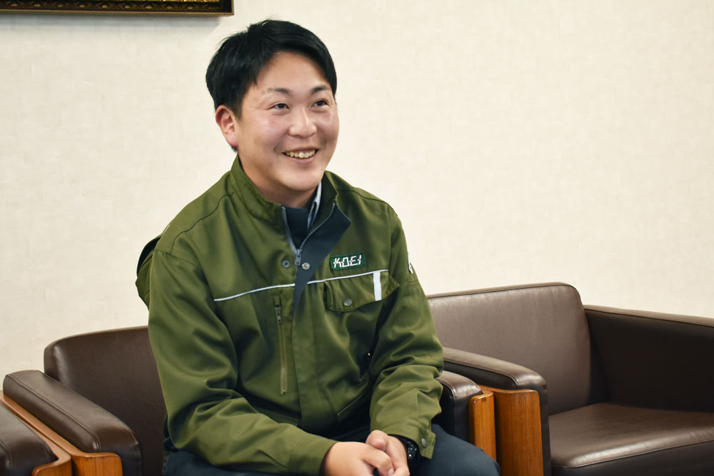 先輩へのインタビュー