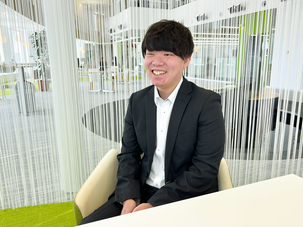 先輩へのインタビュー