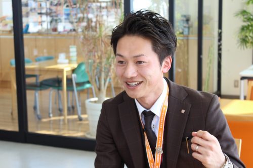先輩へのインタビュー