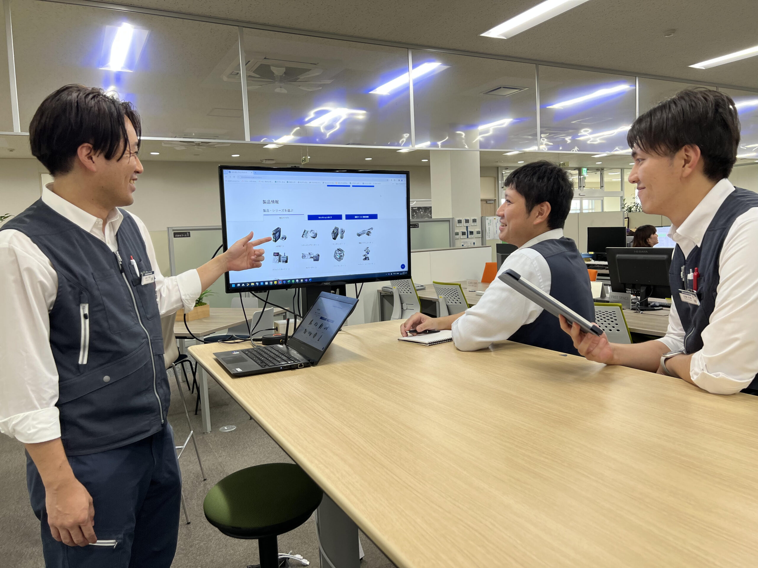 先輩へのインタビュー